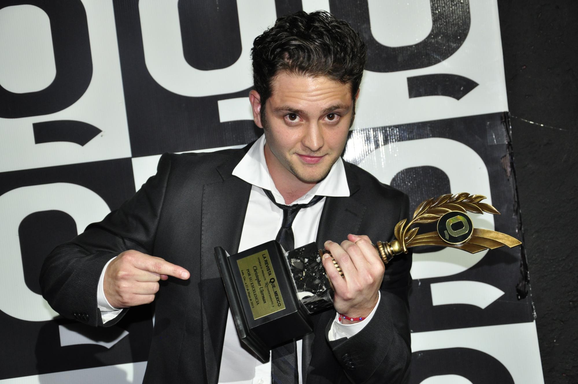 Cantante y actor Christopher Uckermann