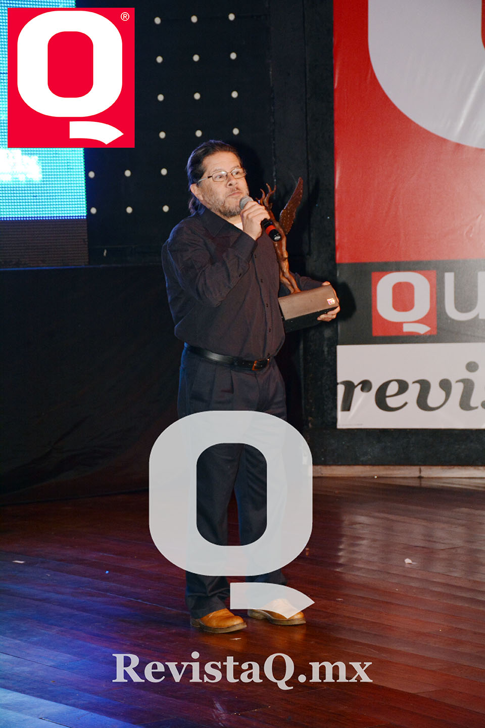El gran actor de cine Jorge Zárate en los Premios de la Revista Q