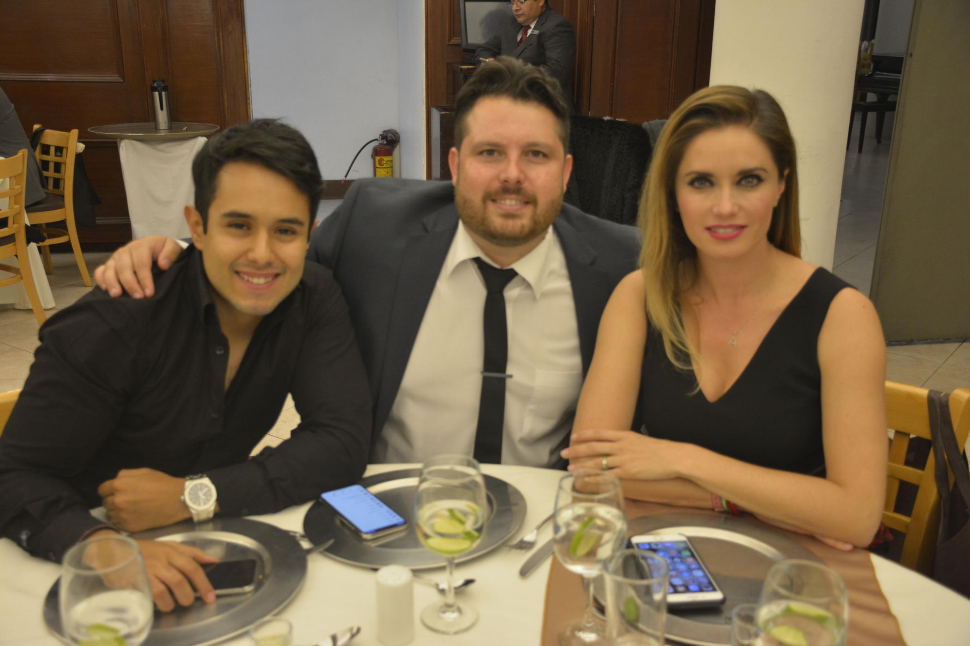 Azul Ectheverry en la 10a entrega de los premios Q en CDMX
