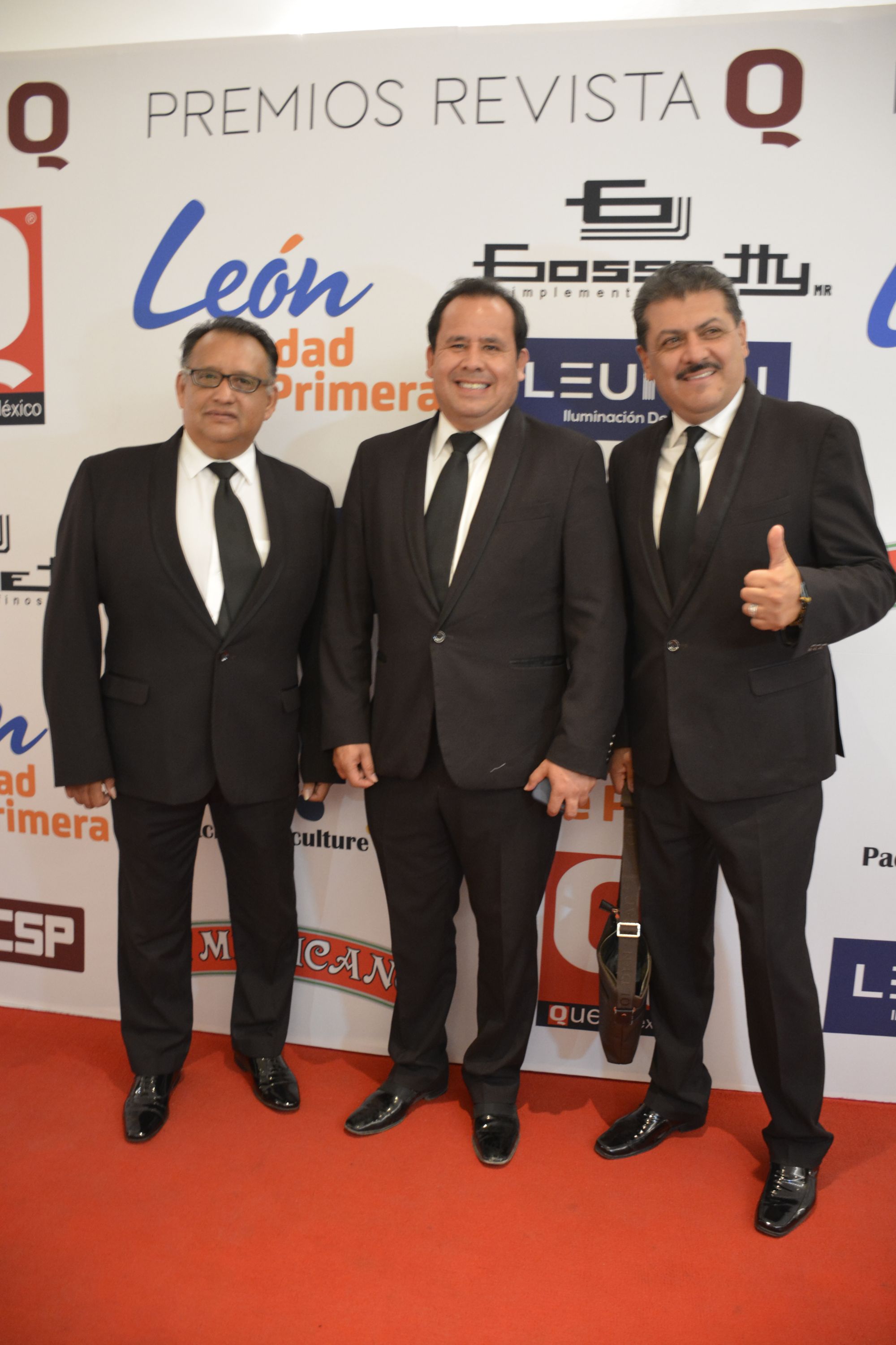 Los Dandys.