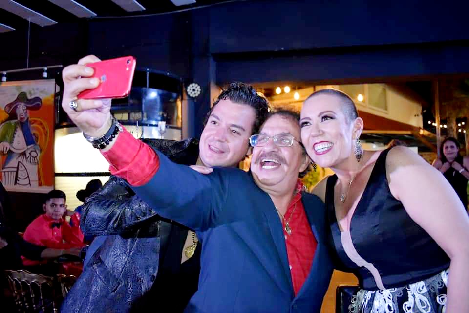 El Tenor David Paez, Tony Balardi y Alejandra Wera Reynoso