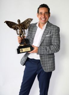El simpático conductor, Yordi Rosado
