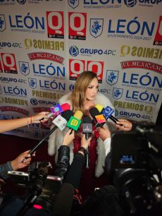 Patricia Navidad en los Premios Q CDMX